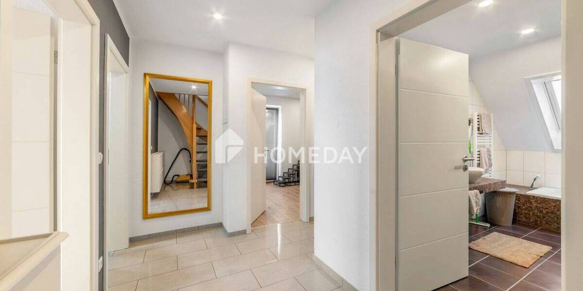 Reihenmittelhaus Herten Stadtmitte - 5 Zimmer, 114 m&sup2;, 399.000&euro; | Angebot:26140792