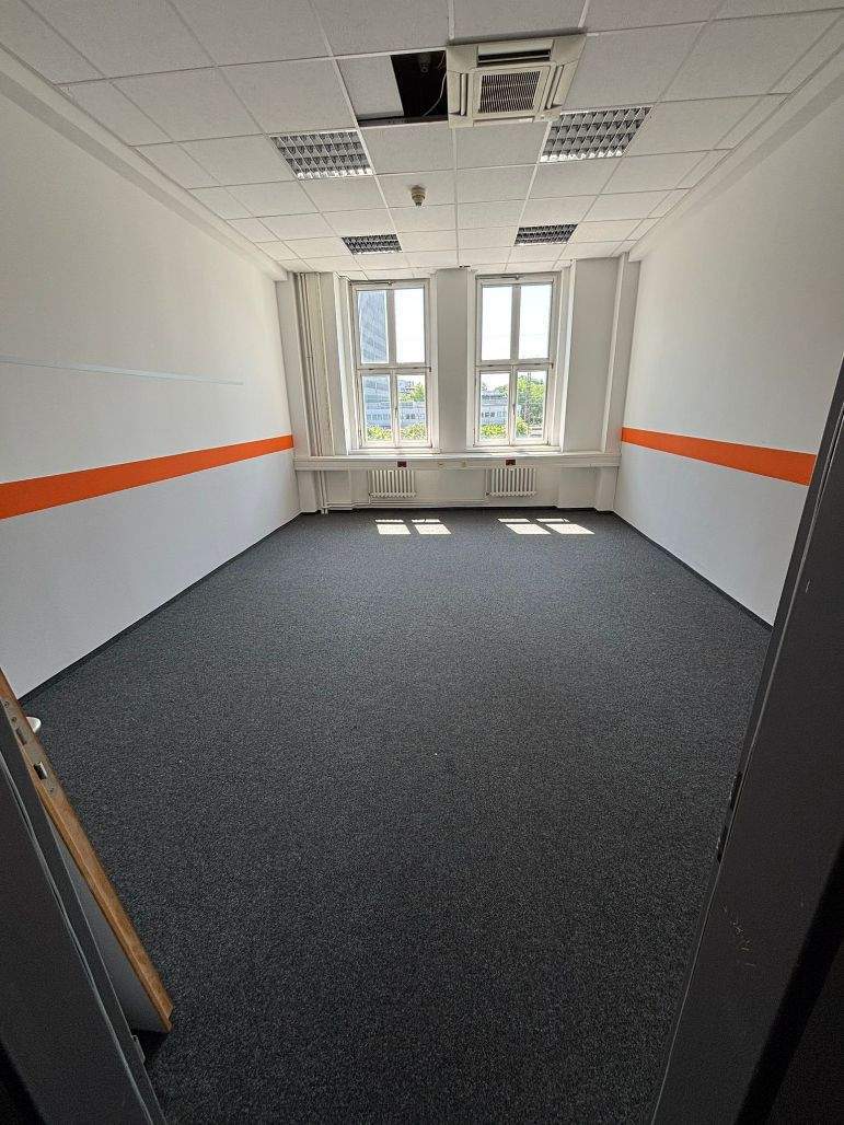 Attraktive Gewerbefläche in Top-Lage - 480 m² direkt am Hauptbahnhof - All-in-Miete zimmer