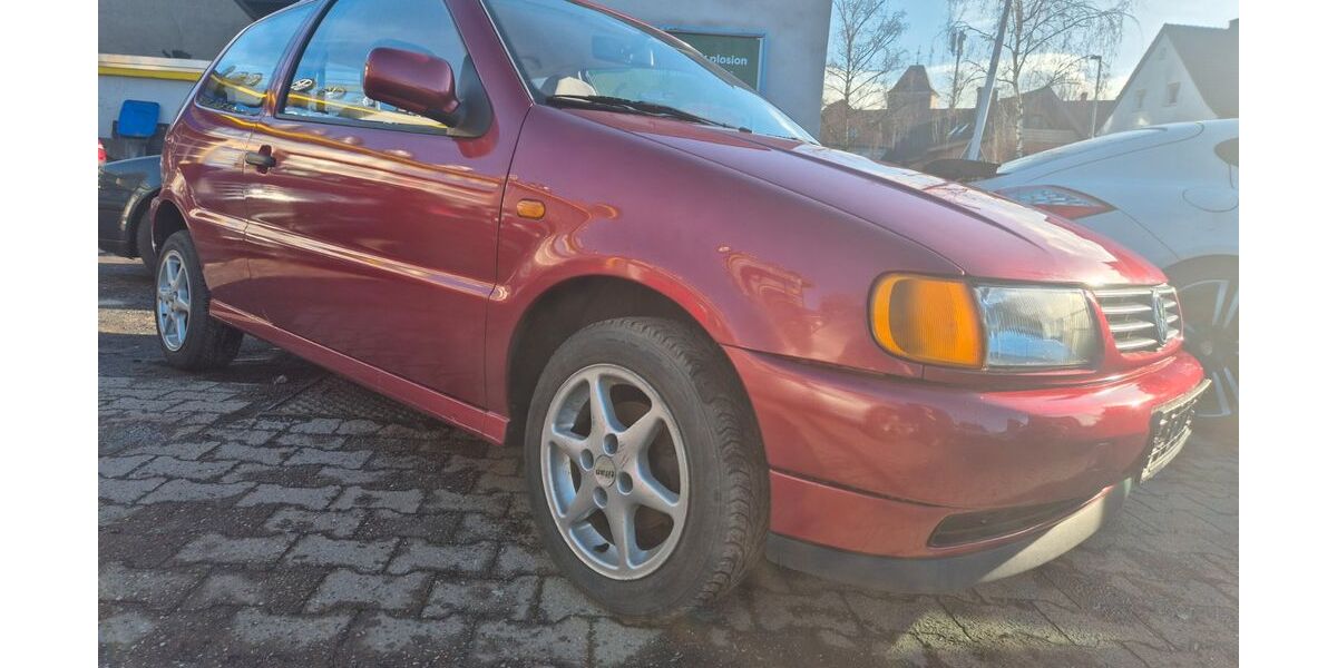 VW Polo 73.724 km 2.100 &euro; Lünen 44532