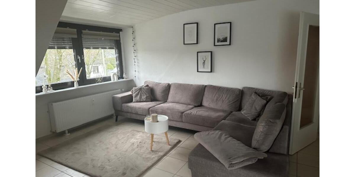 Dachgeschoßwohnung Oberhausen Biefang - 3 Zimmer, 78 m&sup2;, 645&euro; | Angebot:23784645