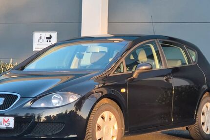 Seat Leon 98.980 km 4.399 &euro; Mülheim an der Ruhr 45475