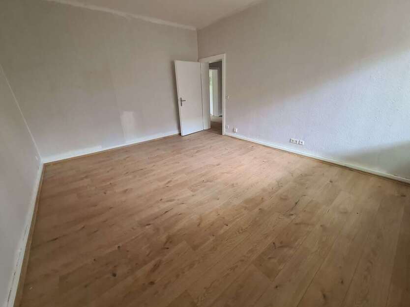 Wohnung zum Mieten in Gelsenkirchen 495 € 83.48 m²