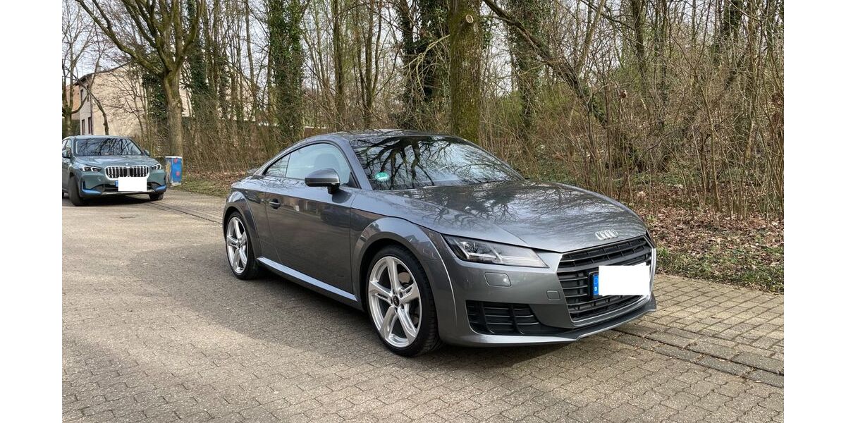 Audi TT 91.000 km 22.200 &euro; Oberhausen 46145