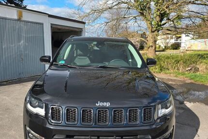 Jeep Compass 52.000 km 19.800 &euro; Dortmund 44267