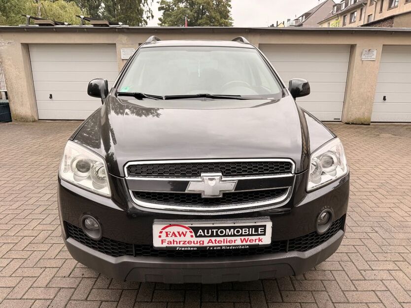 Chevrolet Captiva 97.000 km 5.999 € Essen 45356