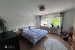 Dachgeschoßwohnung Essen Stadtbezirk IV - 2 Zimmer, 68 m&sup2;, 662&euro; | Angebot:26459075