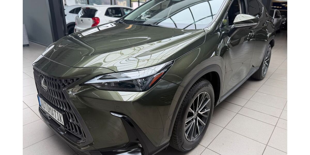 Lexus NX 450h 28.000 km 42.490 &euro; Bottrop 46236