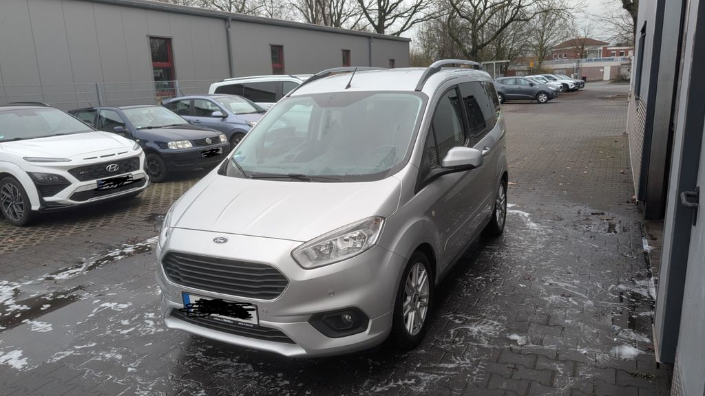 Ford Tourneo Courier 105.000 km 11.000 &euro; Oberhausen 46147