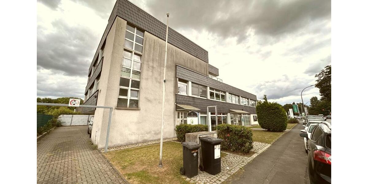 Großzügige Bürofläche auf 2 Etagen mit Küche! Teilbar ab 93m² zimmer