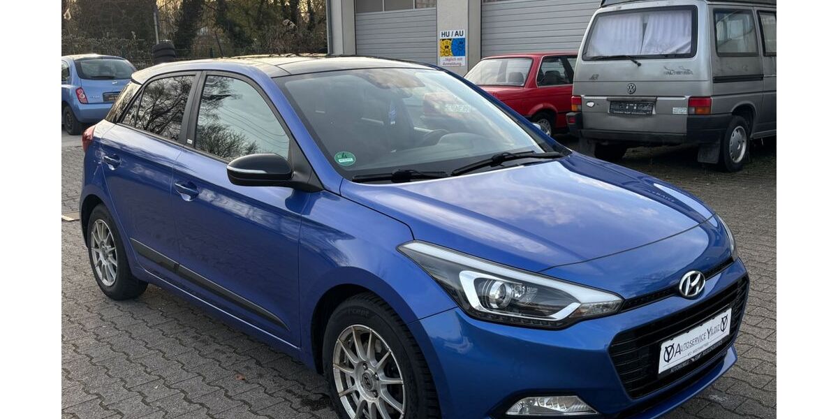 Hyundai i20 121.817 km 9.999 &euro; Recklinghausen 45665