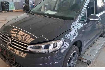 VW Touran 143.886 km 19.880 &euro; Recklinghausen 45663