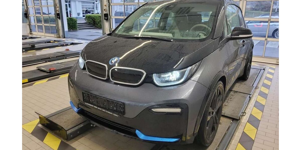 BMW i3 87.000 km 22.890 &euro; Mülheim an der Ruhr 45478