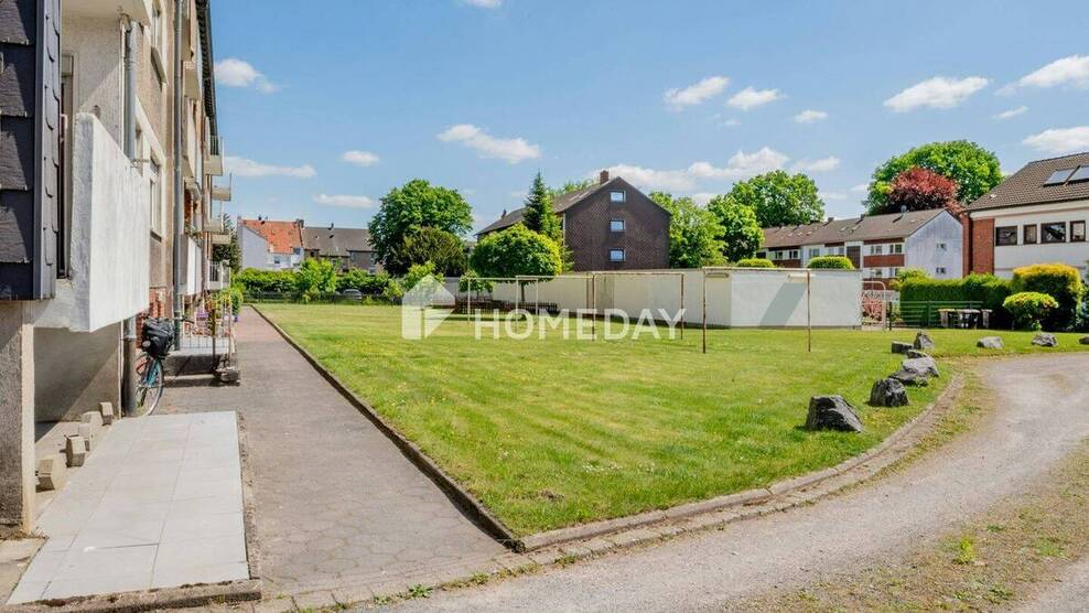 Gepflegte 3-Zimmer-Wohnung mit Südost-Loggia, Einbauküche und tollem Grundriss 3 zimmer