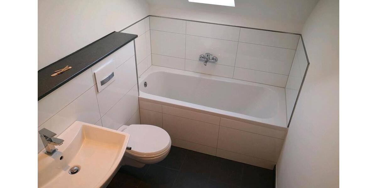 Dachgeschoßwohnung Mülheim an der Ruhr Dümpten - 1.5 Zimmer, 51 m&sup2;, 150.000&euro; | Angebot:27096044