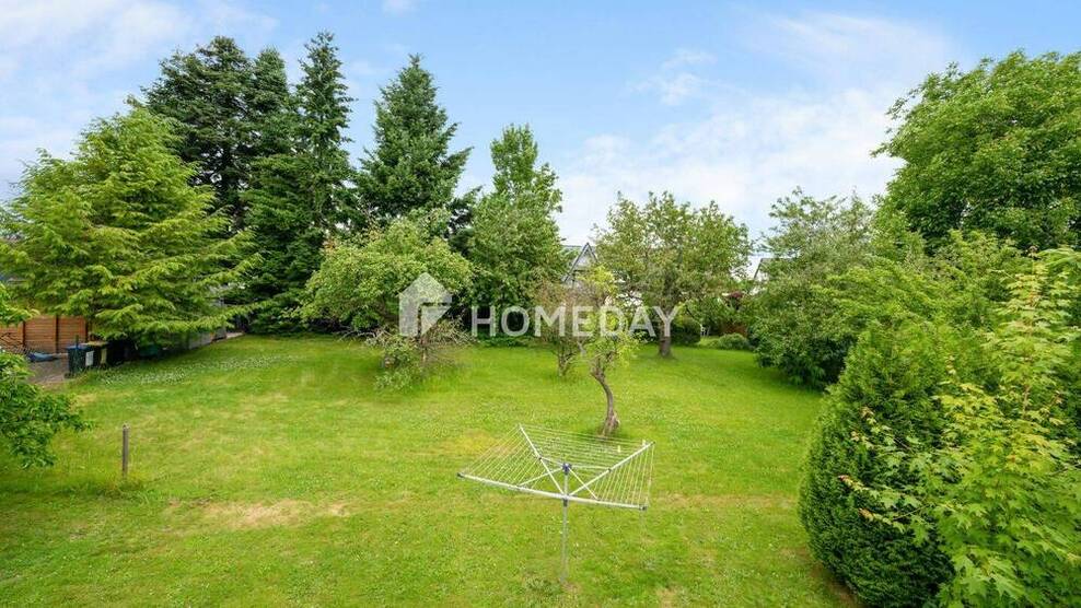 Charmantes Einfamilienhaus mit großzügigem Grundstück und vielfältigen Nutzungsmöglichkeiten 8 zimmer