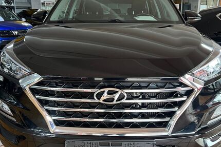 Hyundai TUCSON 100.000 km 16.990 &euro; Oberhausen 46145