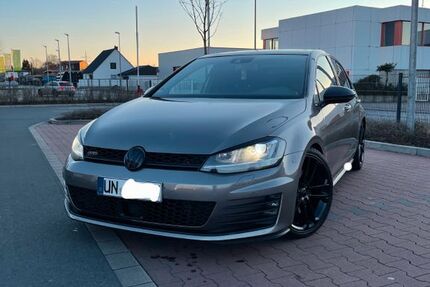 VW Golf 224.732 km 11.600 € Lünen 44536