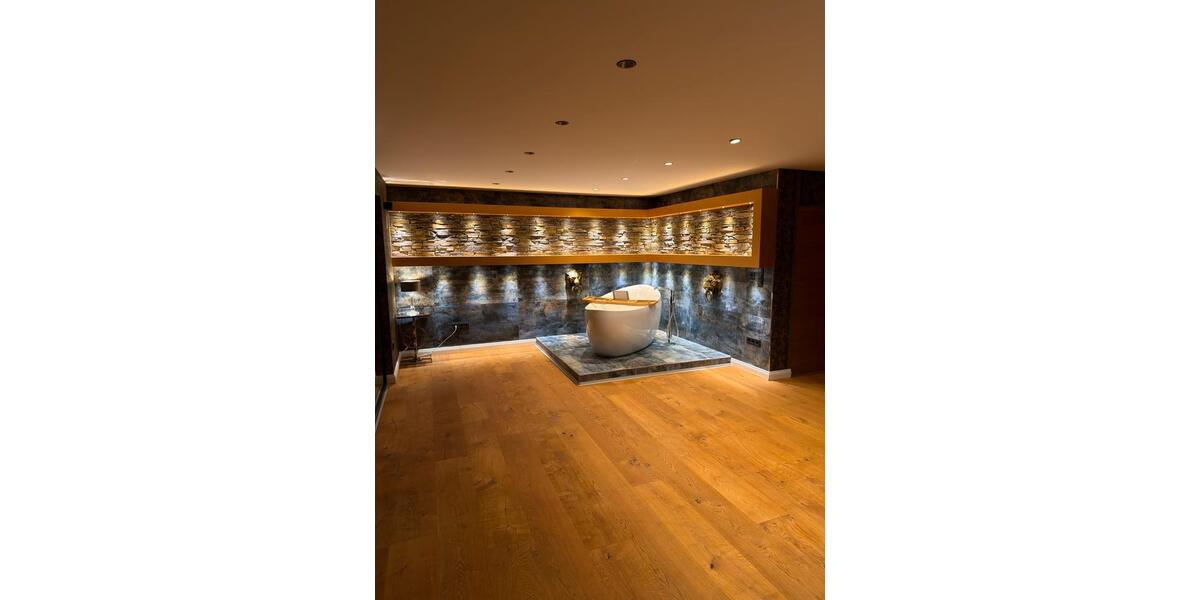 Villa Essen Stadtbezirk IX - 6 Zimmer, 307 m&sup2;, 400&euro; | Angebot:25926286