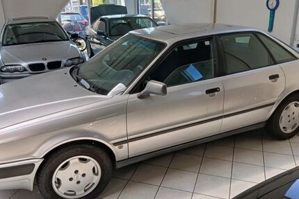 Audi 80 74.000 km 4.590 &euro; Recklinghausen 45659