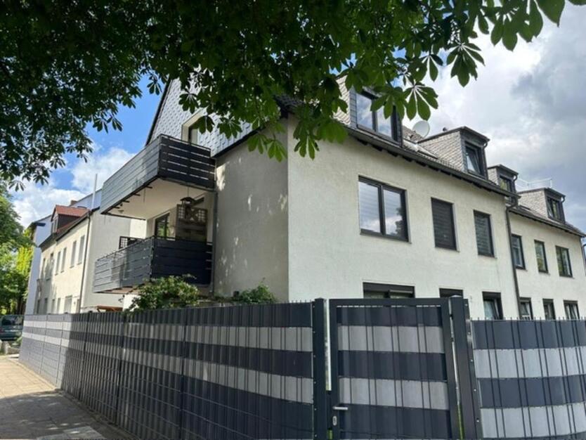 118 QM Maisonette Wonung in Frintrop Nähe Centro OB zu vermeiten