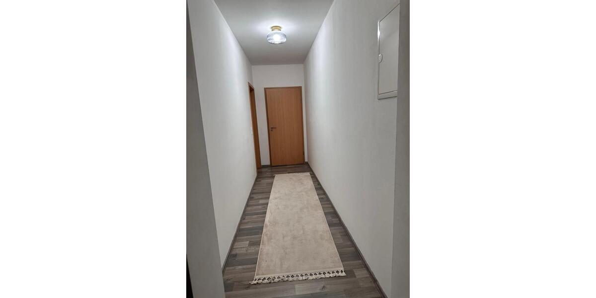 Dachgeschoßwohnung Gelsenkirchen Gelsenkirchen-Mitte - 3 Zimmer, 90 m&sup2;, 700&euro; | Angebot:25041942