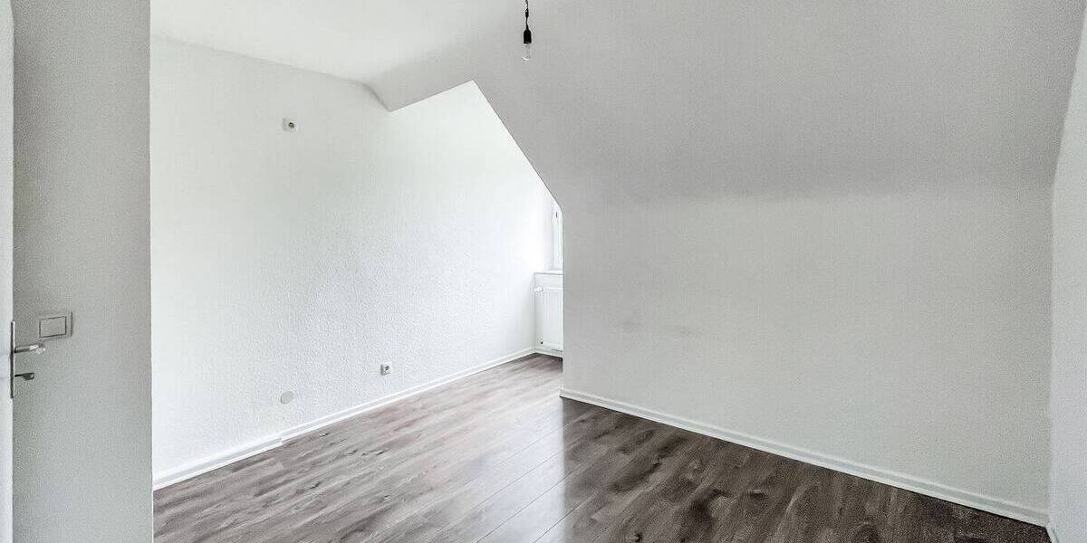 Zimmer Herne Wanne-Süd - 4 Zimmer, 86 m&sup2;, 780&euro; | Angebot:26343593