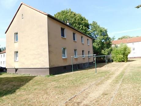 Einzugsbereite neu renovierte Wohnung im EG mit wenigen Stufen und neuem Duschbad! Ideal im Alter! zimmer