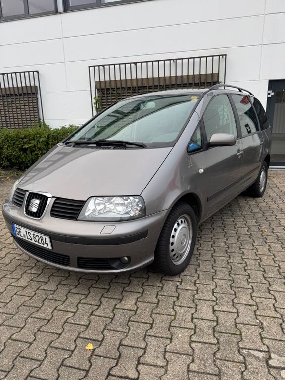 Seat Alhambra 304.000 km 3.500 € Bochum 44795