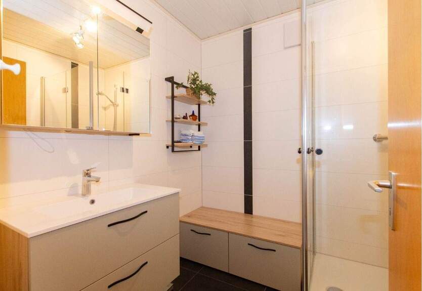 Sehr gepflegtes Reihenmittelhaus in guter Wohnlage! 4 zimmer