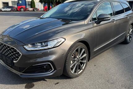 Ford Mondeo 49.000 km 18.999 € Dorsten 46282