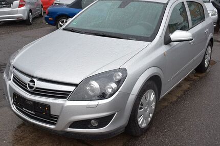 Opel Astra 81.200 km 5.980 &euro; Oberhausen 46145