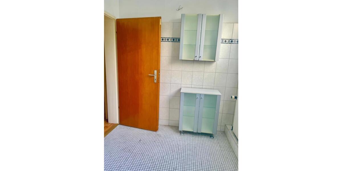 Dachgeschoßwohnung Oberhausen Rothebusch - 2 Zimmer, 55 m&sup2;, 500&euro; | Angebot:24753484