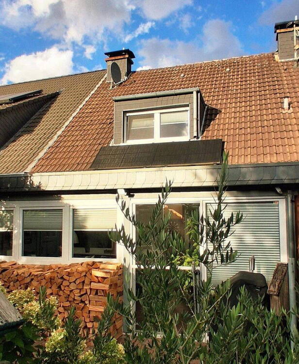 RESERVIERT _ 1 FAM.-REIHENHAUS MIT GARAGE PROVISIONSFREI IN DINSLAKEN-OBERLOHBERG 3 zimmer