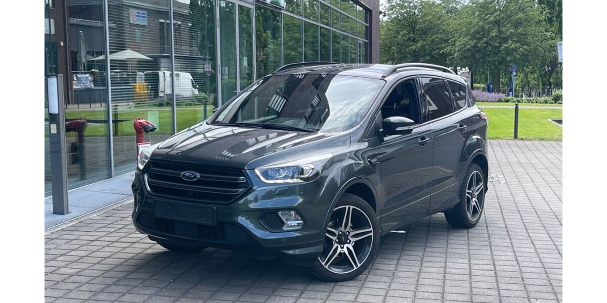 Ford Kuga 89.000 km 12.900 &euro; Gelsenkirchen 45899