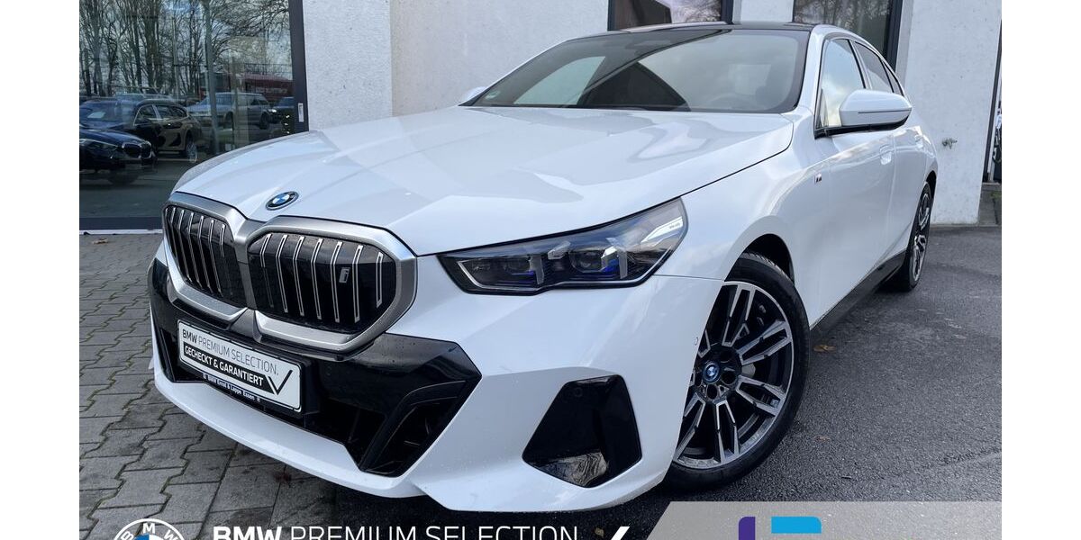 BMW i5 26.942 km 62.440 &euro; Essen 45134