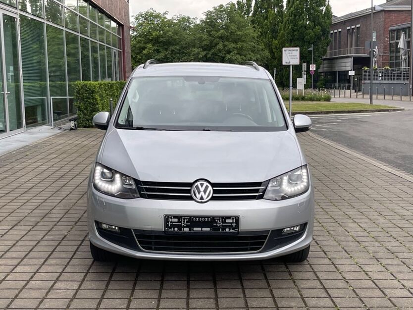 VW Sharan 139.000 km 18.450 € Gelsenkirchen 45899