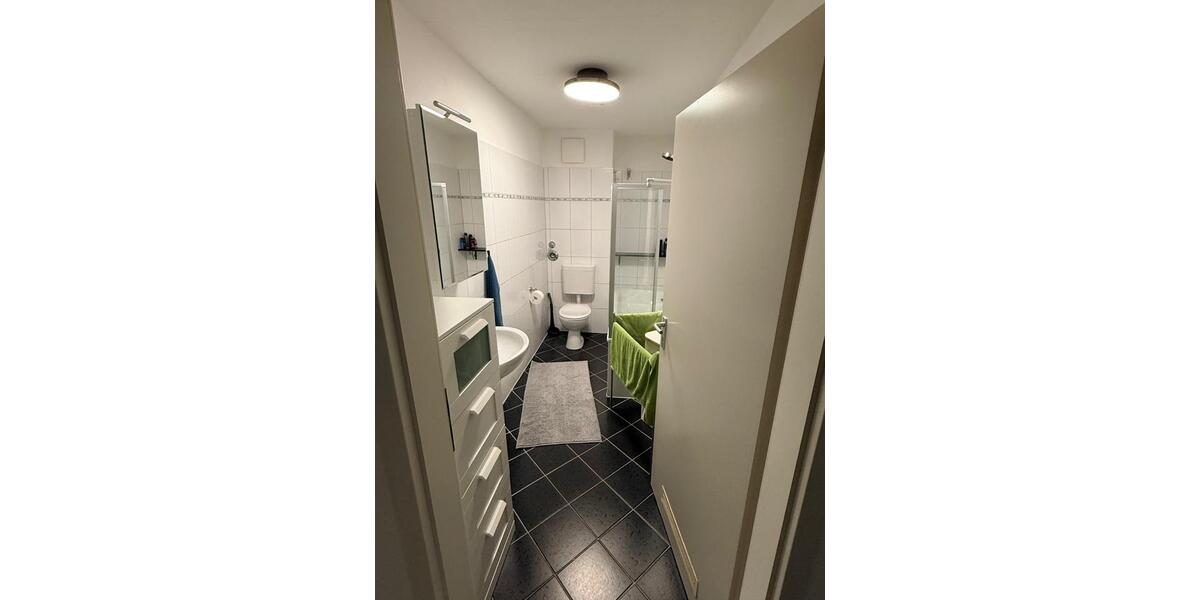 Dachgeschoßwohnung Oberhausen Biefang - 3.5 Zimmer, 74 m&sup2;, 550&euro; | Angebot:24535137