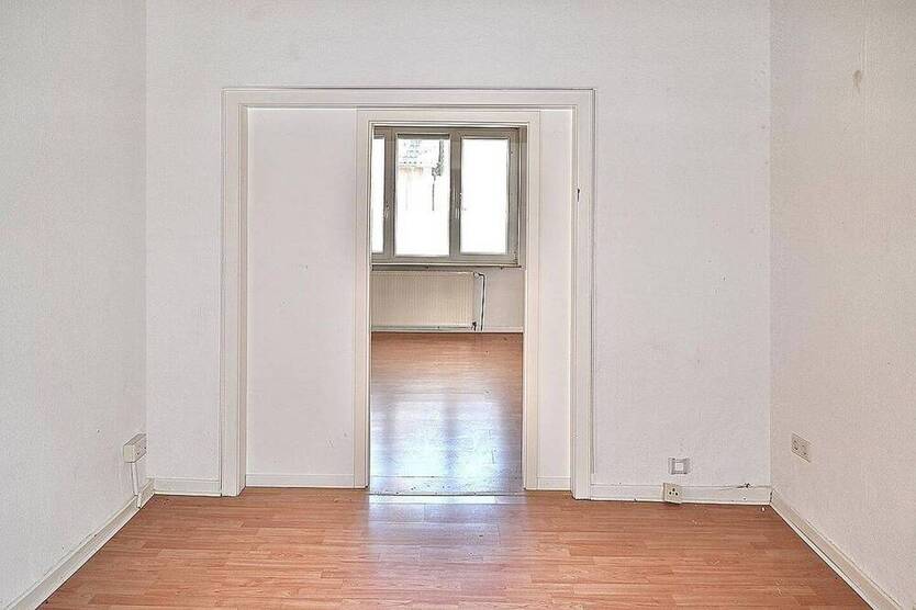 Freihstehendes Dreifamilienhaus mit Potential in Recklinghausen provisionsfrei zu verkaufen!
