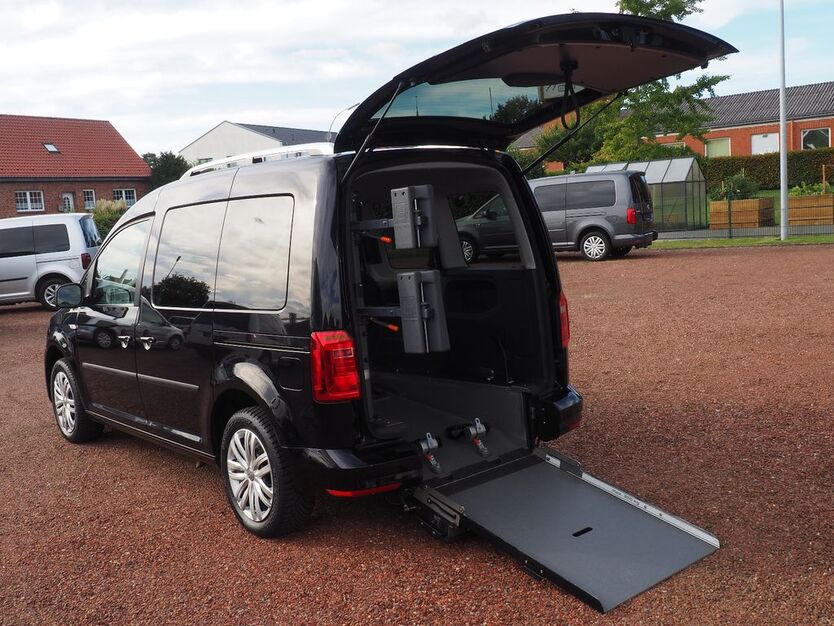 VW Caddy 61.209 km 29.990 € Südkirchen 59394