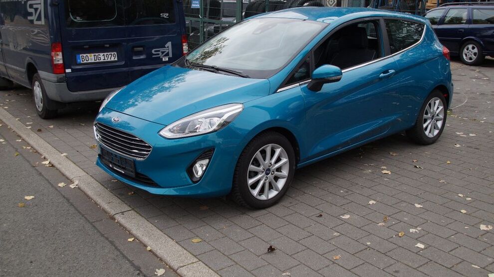 Ford Fiesta 62.000 km 7.999 € Bochum 44793