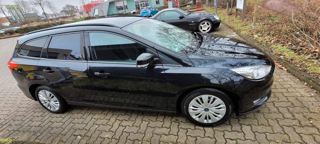 Ford Focus 193.000 km 5.700 &euro; Dorsten 46282