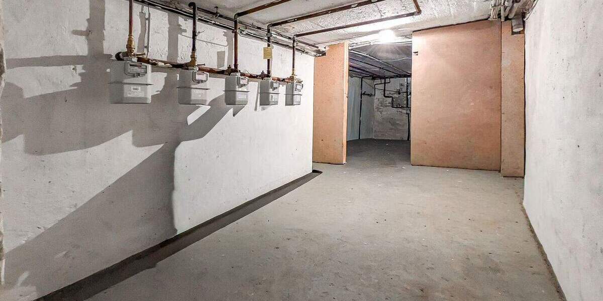 Etagenwohnung Bochum Gerthe - 5 Zimmer, 133 m&sup2;, 298.000&euro; | Angebot:24594285