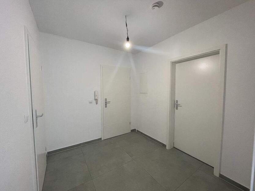 2,5-Zimmer - frisch renoviert - ruhige Lage 2 zimmer