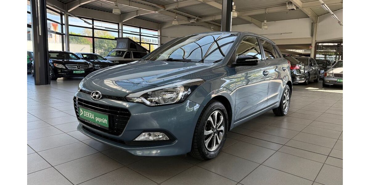 Hyundai i20 82.340 km 8.890 &euro; Bottrop 46236