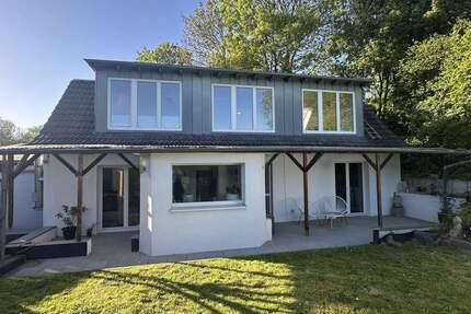 Haus Essen Stadtbezirk VII - 3 Zimmer, 80 m&sup2;, 1.000&euro; | Angebot:26423035
