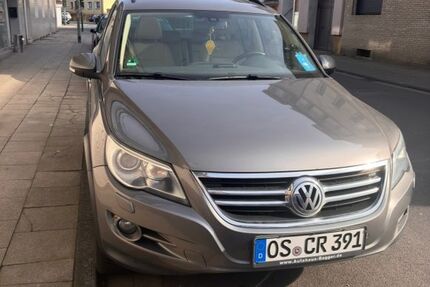 VW Tiguan 171.000 km 7.999 &euro; Essen 45357