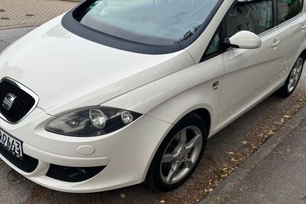 Seat Altea 168.470 km 2.200 &euro; Mülheim an der Ruhr 45470