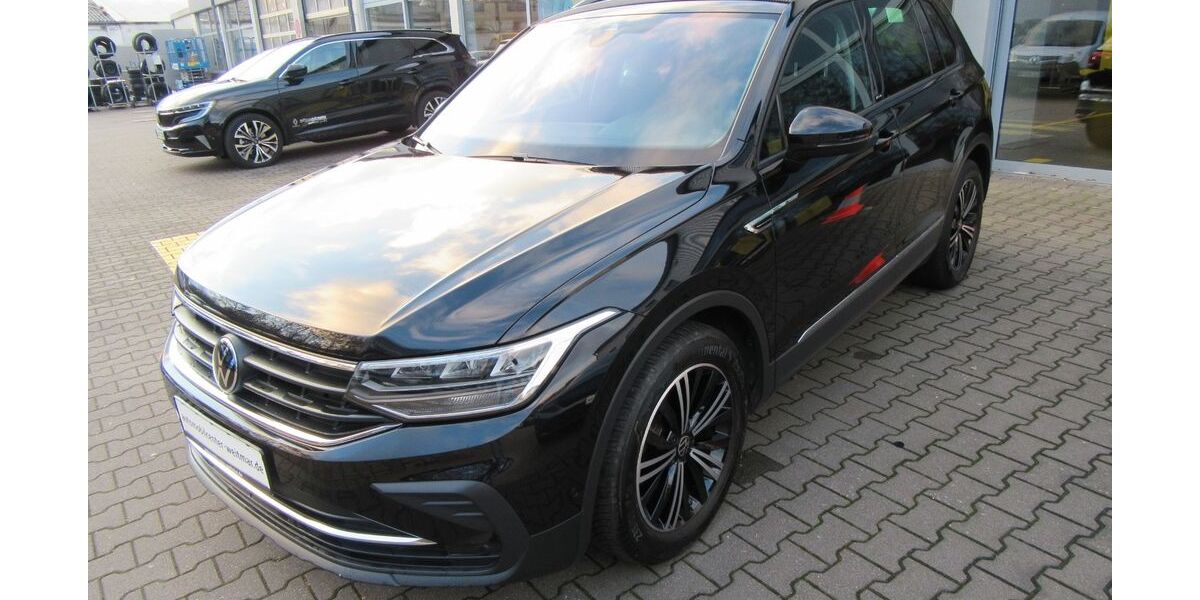 VW Tiguan 60.050 km 25.490 &euro; Bochum 44795