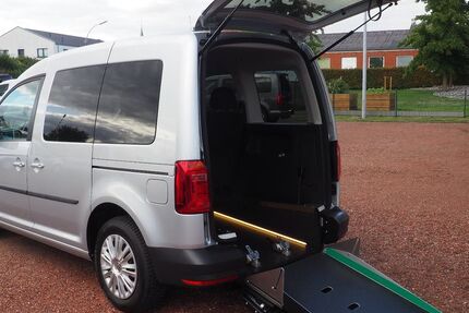 VW Caddy 13.930 km 33.990 € Südkirchen 59394