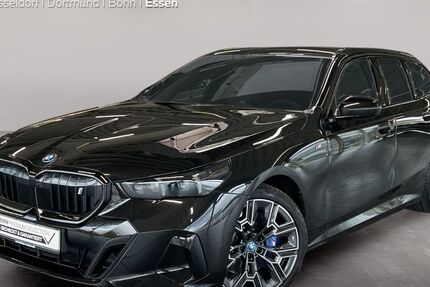 BMW i5 25.769 km 68.199 &euro; Essen 45141